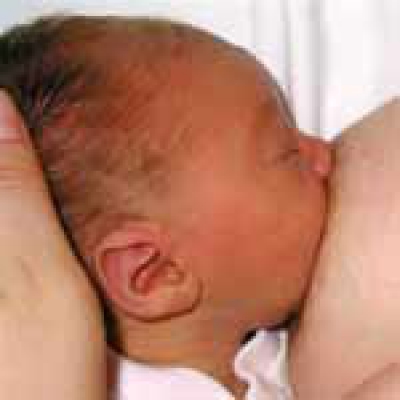  El 75% de los bebés que nacen en el 12 de Octubre toma solo leche materna cuando sus madres reciben el alta 