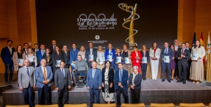 Juan Carlos Unzué y la exconsejera de Sanidad de Baleares entre los galardonados en los II Premios Nacionales de Enfermería del CGE