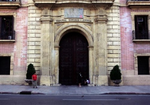 Fachada del Tribunal Superior de Justicia de la Comunidad Valenciana