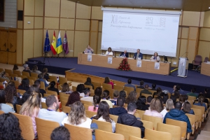 Piden la modificación de la Ley del Medicamento para que las enfermeras puedan prescribir igual que otras profesiones