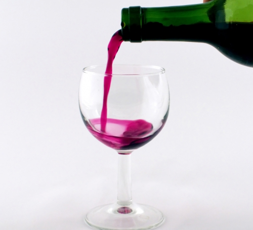 La Eurocámara pide un etiquetado que informe de las calorías de las bebidas alcohólicas