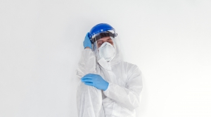 Alertan de una “pandemia” de traumas psicológicos entre millones de sanitarios de todo el mundo por el COVID-19