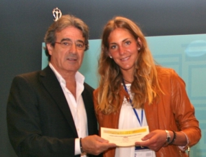El presidente del Colegio de Enfermería de Cádiz, Rafael Campos, y Cristina Jiménez. 