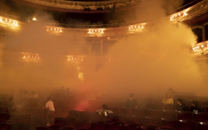 Un espectacular incendio en un teatro, el ejercicio de fin de curso de los alumnos de Urgencias y Emergencias de Guipúzcoa