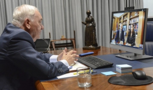 Los Reyes felicitan a las enfermeras en su Día Internacional y les trasladan su apoyo en la lucha contra el COVID-19