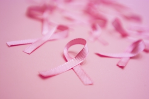Las enfermeras urgen a recuperar los programas de cribado contra el cáncer de mama que se paralizaron o retrasaron durante la pandemia