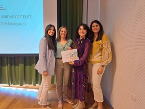 Cristina Baena, Isabel Clavero y Claudia Rivas