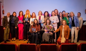 Mar&iacute;a G&aacute;lvez y Clara Gray