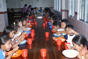 Últimos días para colaborar con EPM en la alimentación de niños en Ecuador