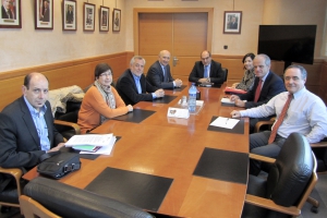 El Gobierno vasco anuncia un recurso en el Supremo contra el RD de prescripción