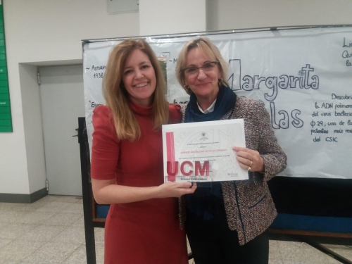 Ana Dávila-Ponce de León junto a Lourdes Martínez