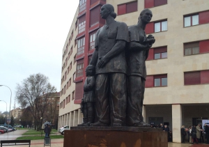 Las enfermeras riojanas cuentan con un monumento que reconoce su labor