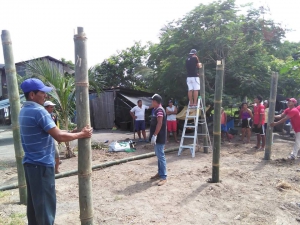 Nueva alianza entre ONGs españolas y ecuatorianas para aplicar un plan de ayuda post terremoto en la devastada provincia de Manabí